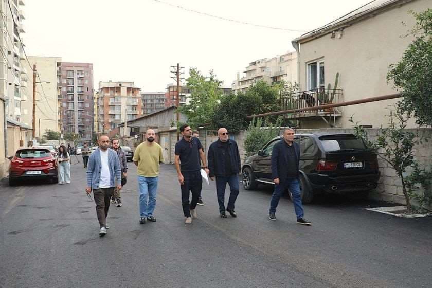 ზაქარია მხარგრძელის ქუჩაზე გზის რეაბილიტაცია დასრულების ეტაპზეა