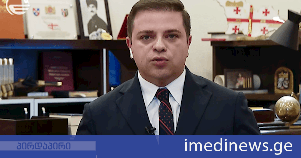 ცოტნე ანანიძე „ქართულ ოცნებაზე“: აქ არის პოლიტიკოსების ძალიან ძლიერი გუნდი და სპეციალისტები, რომლებიც გადაწყვეტილებას იღებენ, ჯანდაცვა იქნება, ინფრასტრუქტურა თუ სხვა სფეროები, რაც, პირველ რიგში, პოზიტიურ გავლენას ახდენს ჩვენი ქვეყნის და მოსახლეობის მდგომარეობაზე. ეს არის მთავარი ფორმულა, რომ მმართველი ძალა იყოს წარმატებული