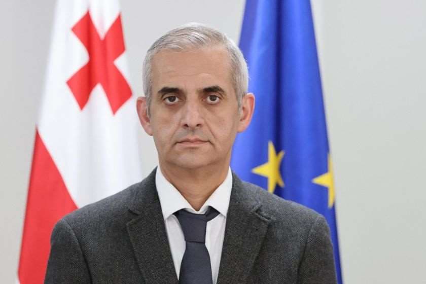 მცხეთა-მთიანეთის სახელმწიფო რწმუნებული: პირიქითა და პირაქეთა ხევსურეთში მზის მიკროსადგურები ჯამში 58 ოჯახს დაუმონტაჟდა, რაც ხელს შეუწყობს ჩვენი ხელისუფლების მიერ გაცხადებულ პოლიტიკას, რომელიც ემსახურება მაღალმთიანი რეგიონების განვითარებას, სოციალურ-ეკონომიკურ წინსვლას, მოსახლეობის დამაგრებას და ტურიზმის განვითარებას