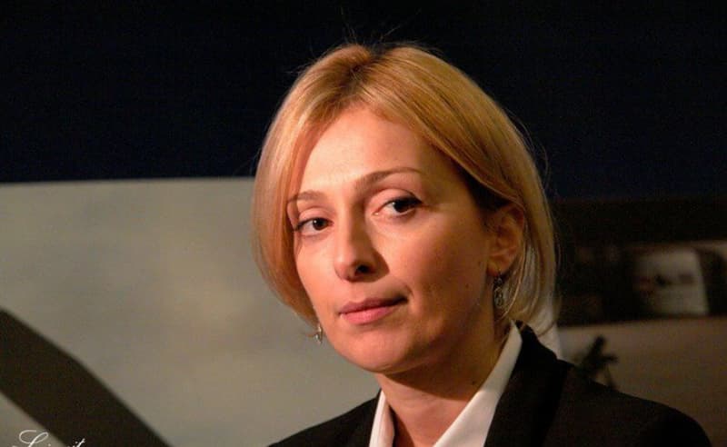 ანი ნადარეიშვილი მოსამართლე რომეო ტყეშელაშვილის წინააღმდეგ სამართლებრივი დევნის დაწყებას ოთხოვს