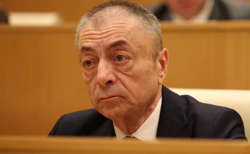 თუ არ არის საფრთხის შემცველი, რას ყლაპავდა ან რა სპექტაკლებს დგამს? - შარმანაშვილი პატიმარ გიორგი დავითაძეზე