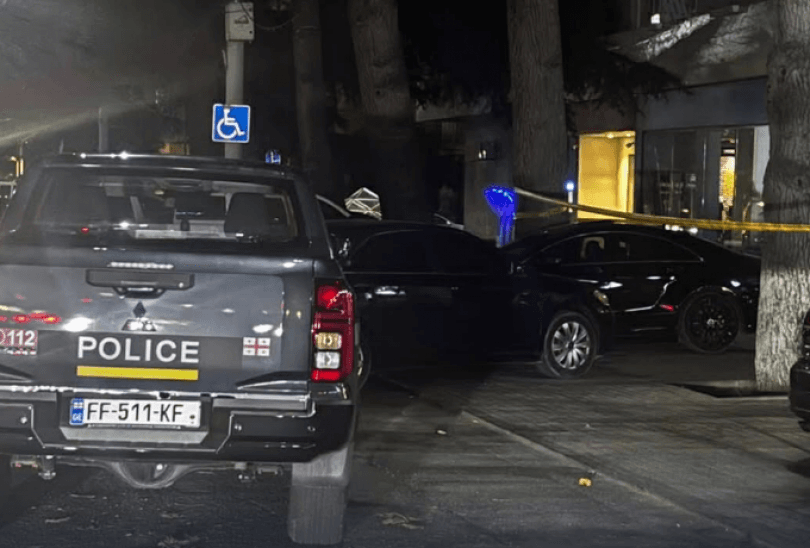 შსს: დავაკავეთ პირი, გორში ცივი იარაღით 2 ადამიანი დაჭრა და ადგილიდან მიიმალა