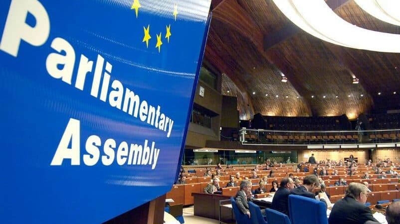 PACE-მ რეზოლუცია მიიღო აზერბაიჯანში "კრიტიკული ხმების ჩახშობის" შესახებ - Netgazeti
