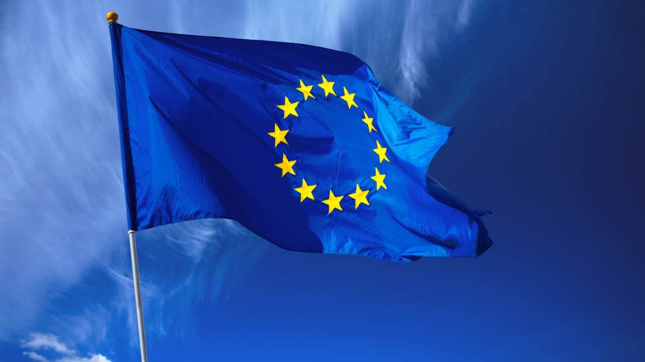EU არალეგალების დაჩქარებულ დეპორტაციასა და „დაბრუნების ჰაბებზე“ შეთანხმდა - Netgazeti