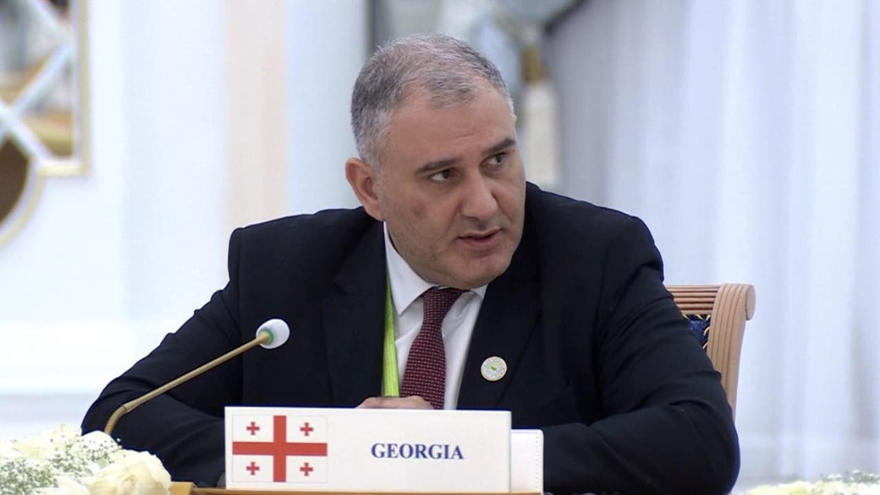 დიუშენის მედიკამენტ „ჯივინოსტატის“ შეძენის შესახებ ხელშეკრულება გაფორმდა  – სარჯველაძე