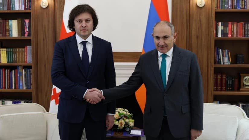 კობახიძე ფაშინიანს საპარლამენტო არჩევნებში პარტიის წარმატებას ულოცავს