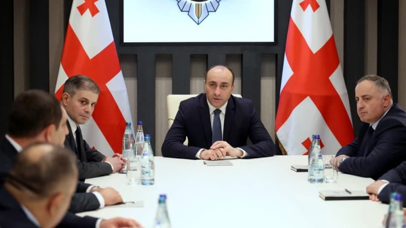 გეკა გელაძემ თანამშრომლებს გენერალურ ინსპექციის ახალი ხელმძღვანელი წარუდგინა