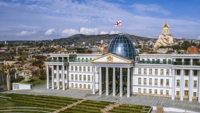 საგარეო საქმეთა სამინისტრო პრეზიდენტის ყოფილ სასახლეში გადავიდა