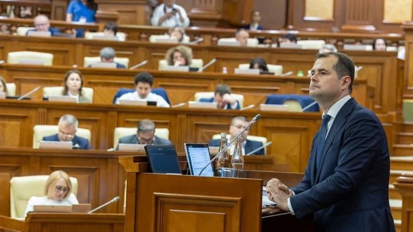 მოლდოვის პარლამენტმა ახალი მთავრობა დაამტკიცა