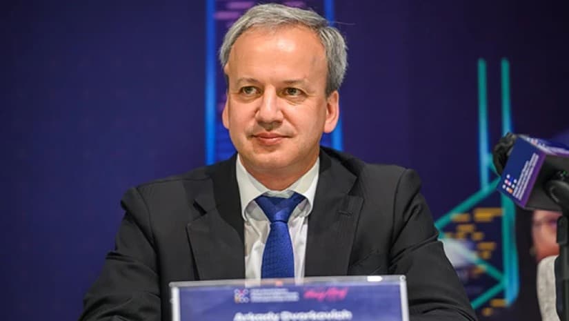 EU-ს სანქციების სიაში მოხვედრის შემდეგ, არკადი დვორკოვიჩმა FIDE-ს პრეზიდენტის პოსტი დატოვა