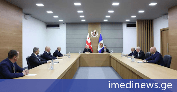 სულხან თამაზაშვილმა სასაზღვრო პოლიციის ხელმძღვანელ პირებთან სამუშაო შეხვედრა გამართა