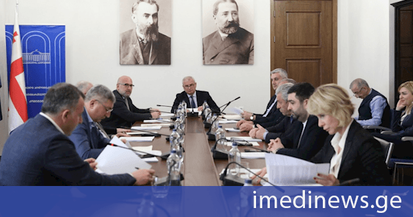 რეგიონული პოლიტიკისა და თვითმმართველობის კომიტეტმა საქართველოს 2026 წლის სახელმწიფო ბიუჯეტის შესრულების 3 თვის მიმოხილვა მოისმინა