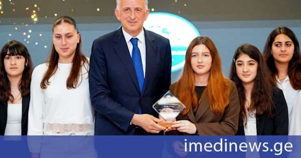 ზურაბ პატარაძემ ბათუმის წარმატებული სპორტსმენები დააჯილდოვა