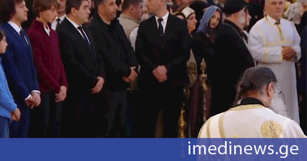 სამების ტაძარში პრემიერ-მინისტრი, პრეზიდენტი და პარლამენტის თავმჯდომარე მივიდნენ