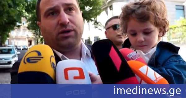 ირაკლი კირცხალია: დღეს ეს ზღვა ხალხი, რომელიც გამოვიდა სიყვარულით, ერთიანობით, კიდევ ერთხელ აჩვენებს მთელ მსოფლიოს, თუ სად დგას საქართველო და რას ნიშნავს ჩვენი ქვეყნისთვის სარწმუნოება, ოჯახი, ჩვენი იდენტობა, ტრადიცია და ისტორია