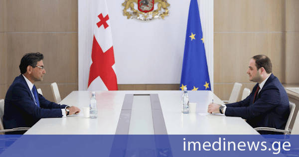საქართველოს მთავრობის ადმინისტრაციის უფროსი ლევან ჟორჟოლიანი საქართველოში თურქეთის ელჩს მუსტაფა თურქერ არის შეხვდა
