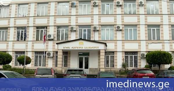 პატიმრობა და თანამდებობიდან გადაყენება - გორში ძალადობისთვის დაკავებული 6 სამართალდამცველის სასამართლო პროცესი გაიმართა. „ქრონიკის“ სიუჟეტი