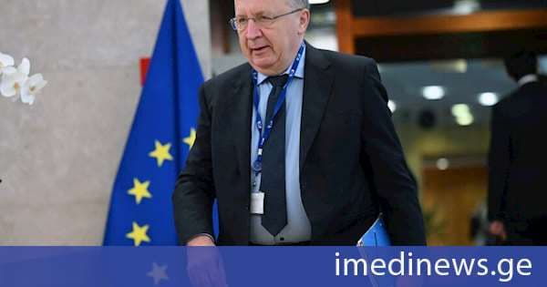 POLITICO: ევროკავშირი განიხილავს ახალი ერთობლივი სამხედრო შესაძლებლობების განვითარებას აშშ-ზე დამოკიდებულების შესამცირებლად