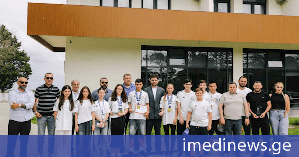 ფოთის მერი ახალგაზრდულ ოლიმპიურ ფესტივალზე წარმატებით მოასპარეზე ფოთელ სპორტსმენებს: ვამაყობთ თქვენით და გისურვებთ ახალ გამარჯვებებს