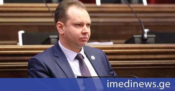 თორნიკე ჭეიშვილი: რამდენჯერად ევრობიუროკრატია ვიზალიბერალიზაციის საკითხზე შეეცადა საზოგადოებაში გამოეწვია გარკვეული შფოთი, იმდენჯერ ჩვენმა საზოგადოებამ, ვფიქრობთ ძალიან ღირსეული პასუხი გასცა