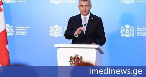 მამუკა მდინარაძე: 4 ოქტომბერს საკრებულოში უნდა შეჭრილიყვნენ და გეგმა „ბ“ იყო პრეზიდენტის სასახლე, საკრებულოში 1000-მდე სპეცრაზმელი იყო და ვერ გაბედეს ამის გაკეთება, ასევე გვქონდა ინფორმაცია, რომ სადღაც ინახებოდა იარაღი და პოლიციელების ფორმები, ამ ინფორმაციიდან ნახევარი უტყუარად დადასტურდა და ამოვიღეთ კიდეც იმავე ღამეს
