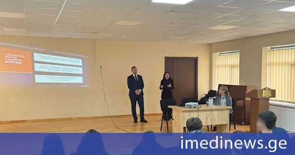 პროკურორებმა სამეგრელოს რეგიონის სკოლის მოსწავლეებთან შეხვედრები გამართეს და მათ კითხვებს უპასუხეს