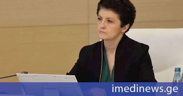 თეა წულუკიანი „ლელოს“ წევრს „ქართული ოცნების“ დეპუტატის შეურაცხყოფაზე: ბატონი თენგიზ შარმანაშვილის კომპეტენცია და ზრდილობა რომ მოგცათ, ეგებ კაცებსაც დაემსგავსოთ მაგ პარტიაში. ანტიქართველური და სამარცხვინო გამოხდომა. შარმანაშვილის მონაწილეობით დამტკიცებული, საგამოძიებო კომისიის დასკვნა ხომ არ გადგათ ყელზე, შემთხვევით? სააკაშვილის გამოყენებულები, ესენი