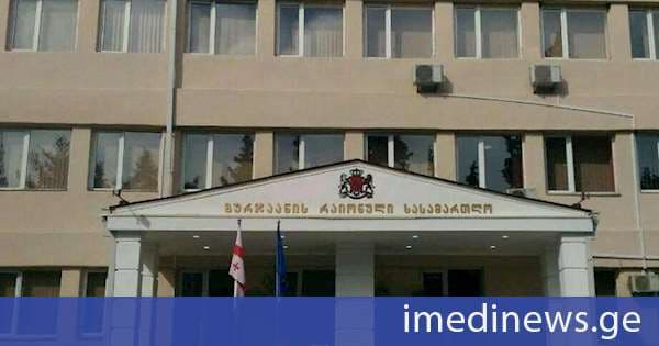 სოციალურ ქსელში შეურაცხმყოფელი კომენტარისთვის გურჯაანის რაიონულმა სასამართლომ მოქალაქე ნოდარ სოლომნიშვილს 200-ლარიანი ჯარიმა დააკისრა