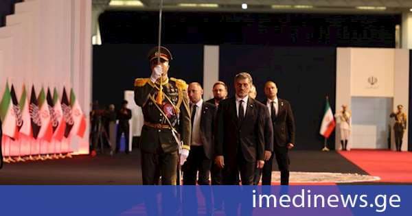 საქართველოს პრეზიდენტის შეხვედრა ირანის პრეზიდენტთან - მიხეილ ყაველაშვილი რეგიონის და სხვა ქვეყნების ლიდერებთან ერთად აიათოლა ალი ხამენეი დაკრძალვის ცერემონიას დაესწრო. „ქრონიკის“ სიუჟეტი