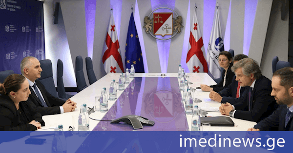 ფინანსთა მინისტრი ლაშა ხუციშვილი ევროპის რეკონსტრუქციისა და განვითარების ბანკის (EBRD) რეგიონულ დირექტორს კავკასიაში ალკის ვრიენიოს დრაკინოსს შეხვდა