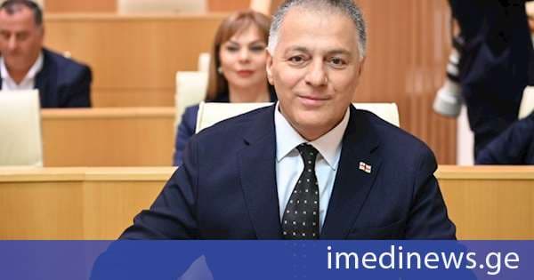 ზაალ მიქელაძე: „ერთად ვიაროთ მეტად უსაფრთხო, აყვავებული და მშვიდობიანი მომავლისკენ“ - ტრამპის უმთავრესი გზავნილია საქართველოს ხელისუფალის მიმართ. დიახ, ის არ ყოფს კანონიერად არჩეულ მთავრობას და ხალხს ერთმანეთისგან