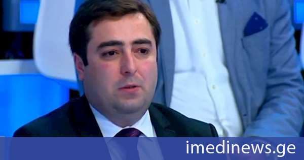 ნიკოლოზ მეტრეველი: კიდევ ერთი მცდელობა, რომ საზოგადოების ყურადღება ემოციებით მიიპყრონ და არა ფაქტებით. თუ ვინმე ამტკიცებს, რომ ბათუმში ბერა ივანიშვილის გადაადგილების გამო გზა გადაიკეტა, მაშინ წარმოადგინოს მტკიცებულებები. საზოგადოება იმსახურებს სიმართლეს და არა ხმაურიან ნარატივებს, რომლებიც გადამოწმებას ვერ უძლებს