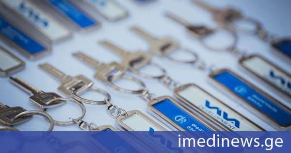ათეულობით წლის ლოდინი დასრულდა - კოოპერატიული ბინათმშენებლობით დაზარალებულმა კიდევ 58-მა ოჯახმა დიდ დიღომში ახალი ბინები მიიღო. „ქრონიკის“ სიუჟეტი
