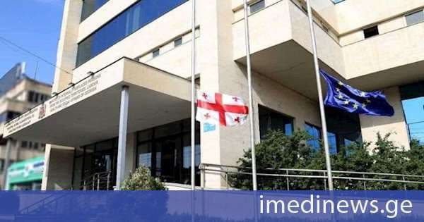 ჯანდაცვის სამინისტრო თამარ იარაჯულის შვილის მკურნალობაზე: კონსილიუმის რეკომენდაციების თანახმად, საქართველოში სრულად ხელმისაწვდომია სათანადო სამედიცინო რესურსი, რათა პაციენტს ჩაუტარდეს საჭირო მკურნალობა, ამასთან, თუ პაციენტის მკურნალობა საზღვარგარეთ დაიგეგმება, სამინისტრო მზად არის უზრუნველყოს შესაბამისი სამედიცინო მომსახურების დაფინანსება, რამდენადაც ამის შესაძლებლობას მოგვცემს მოქმედი კანონმდებლობა