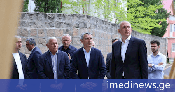 აჭარის მთავრობის თავმჯდომარე შუახევის მუნიციპალიტეტში ინფრასტრუქტურულ პროექტებს გაეცნო და სოფელ ხიჭაურსა და გომარდულში მიმდინარე სამუშაოები დაათვალიერა