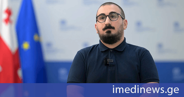 დავით ჯაფარიძე: 2024 წელს გამოცხადდა სახელმწიფო სტაჟირების პროგრამა, ანაზღაურებადი, საქართველოს პრემიერ-მინისტრისა და მთავრობის ეგიდით, რომელმაც შესაძლებლობა მომცა დავსაქმებულიყავი ეკონომიკისა და მდგრადი განვითარების სამინისტროში, საინვესტიციო პოლიტიკისა და ინვესტიციების მხარდაჭერის დეპარტამენტში