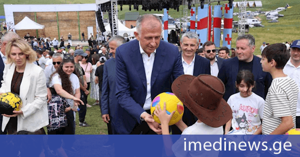 ზურაბ პატარაძე ჩირუხის მთაზე ტრადიციულ სახალხო დღესასწაულს „შუამთობას“ დაესწრო