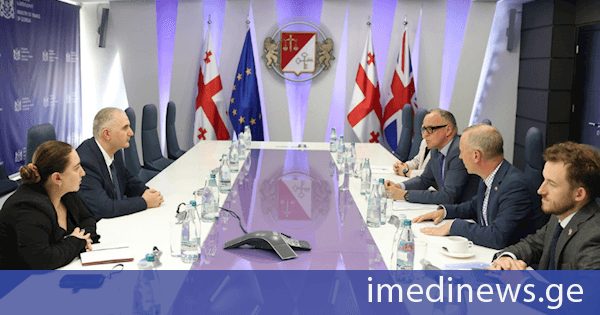 ფინანსთა მინისტრი ლაშა ხუციშვილი გაერთიანებული სამეფოს საგარეო, თანამეგობრობისა და განვითარების ოფისის აღმოსავლეთ ევროპისა და ცენტრალური აზიის დირექტორატის დეპარტამენტის დირექტორის მოადგილეს შეხვდა