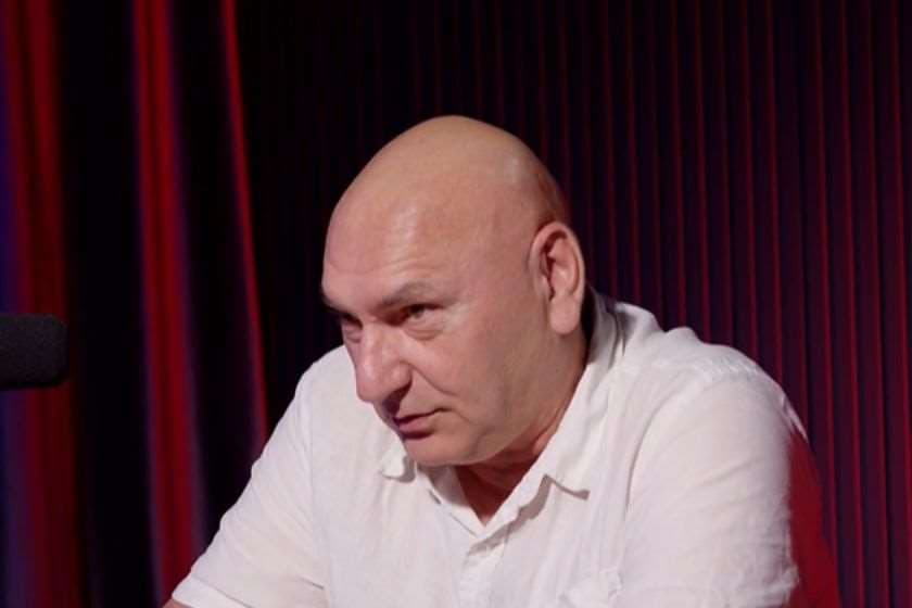 ლაშა ქოიავა: 2008 წელს, იმის მიუხედავად რომ ჯარი ძალიან კარგად იყო ჩაცმულ-დახურული, კარგადაც იკვებებოდა, ჯარი იყო სავალალო მდგომარეობაში - რეფორმები, რომელიც ოქრუაშვილმა ჩაატარა, მიმართული იყო ჯარის დემორალიზაციაზე და ჯარისკაცის დაკნინებაზე