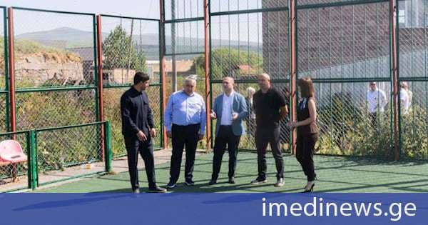 გივი მიქანაძემ სამცხე-ჯავახეთის საჯარო სკოლებში მიმდინარე სარემონტო სამუშაოები დაათვალიერა