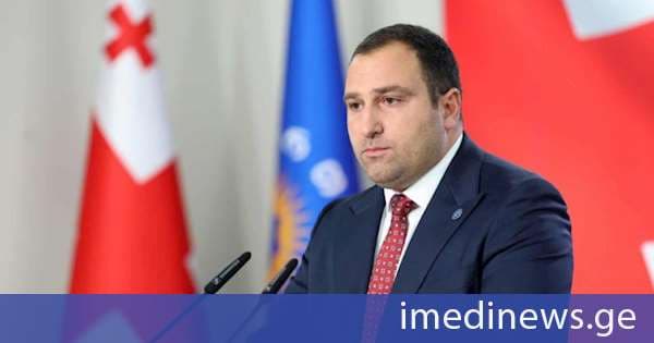 ირაკლი კირცხალია: არც „ნაცმოძრაობა“ და მათი მოკავშირეები, არც „ენჯეოები“ და არც სამოქალაქო აქტივიზმს თუ სამეცნიერო სფეროს ამოფარებული კონკრეტული ადამიანები არც 2008-2012 წლებში და არც დღეს არიან დამოუკიდებლები, ისინი არიან მანევრების გარეშე დარჩენილი აგენტები და ყურმოჭრილი მონები, რომლებიც გარე დავალებებს უსიტყვოდ ასრულებენ