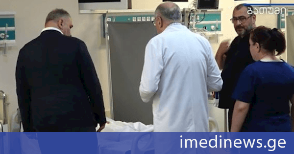 გომის მთაზე მომხდარი ავტოსაგზაო შემთხვევის შედეგად დაშავებულების მდგომარეობას საავადმყოფოში ჯანდაცვის მინისტრი მიხეილ სარჯველაძე გაეცნო
