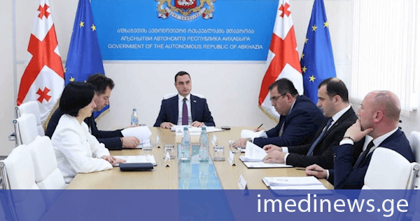 გიორგი ჯინჭარაძე: აფხაზეთის მთავრობა დევნილი მოსახლეობის მხარდასაჭერად ახალი პროგრამების განხორციელებას აგრძელებს