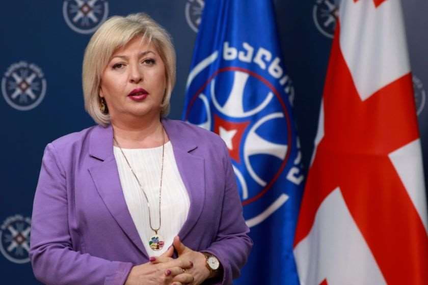 თამარ ჩიბურდანიძე: გეორგიევსკის ტრაქტატის დროს საქართველოს მთლიანი მოსახლეობა 740 000-მდე იყო დასული, ხოლო ტრაქტატის შემდეგ, ერთ საუკუნეში 2 მილიონს გადააჭარბა. დიახ, ერეკლე მეფემ გადაარჩინა ქვეყანა „ფიზიკური წყვეტისგან“