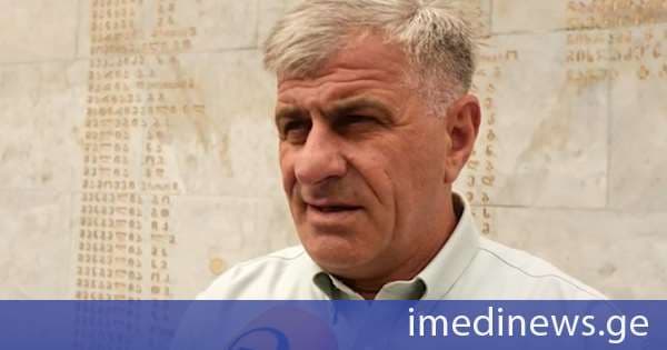 გენერალთა კლუბის დირექტორი მალხაზ ჩიხლაძე ბარამიძის განცხადებაზე: თუ ეს წამოცდენით ნათქვამია, იმ წუთში ამოიწურებოდა და ბოდიშს მოიხდიდა, მაგრამ თუ შეგნებულად არის ნათქვამი და დღესაც ასე ფიქრობს - ეს დანაშაულია