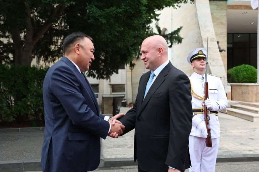 ყირგიზეთის რესპუბლიკის შს მინისტრის საქართველოში ვიზიტი დასრულდა. „ქრონიკის“ სიუჟეტი