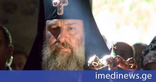 პატრიარქი შიო მესამე: აღსანიშნავია ბადრი ვადაჭკორიას ღვაწლი ეკლესიის წინაშე. მრავალი წლის განმავლობაში იგი სიყვარულითა და რუდუნებით ქმნიდა პატრიარქ ილია II-ის ფოტომატიანეს. მისმა ობიექტივმა ასახა ჩვენი ეკლესიის ისტორიისა და მისი უწმინდესობის მოღვაწეობის მრავალი ღირსსახსოვარი კადრი