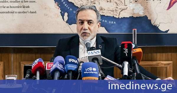 ირანის საგარეო საქმეთა მინისტრმა არასერიოზულად მიიჩნია დონალდ ტრამპის მუქარა თეირანისთვის „დამანგრეველი“ ეკონომიკური სანქციების დაწესების შესახებ