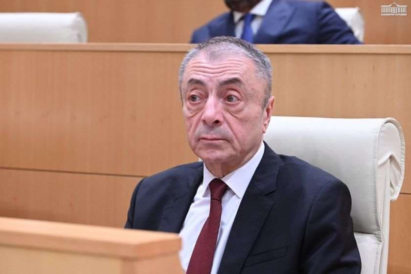 თენგიზ შარმანაშვილი: რომ ავალებ, ის ხომ უნდა შეისწავლო, ამ ხალხის ნათქვამს ქართულ საზოგადოებაზე რაიმე გავლენა აქვს თუ არა?! არავითარი სამოქალაქო საზოგადოება არ არის. ეს არის ჩვეულებრივი, უცხოური გავლენის აგენტები