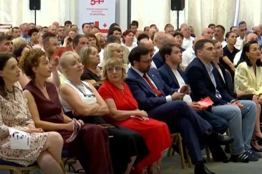 ვინ რამდენად გაიყიდა - ყოფილ და მოქმედ „ნაციონალებს“ შორის დაპირისპირება ახალ და უმწვავეს ფაზაშია. „ქრონიკის“ სიუჟეტი